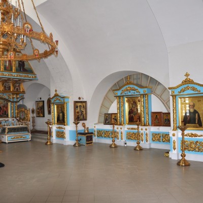 киоты напольные